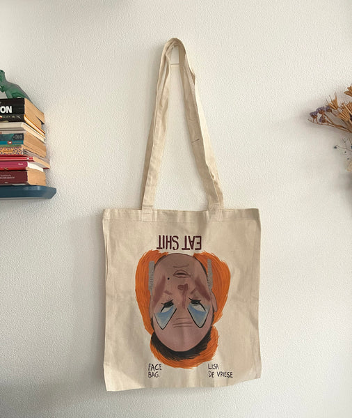 Lisa De Vriese "Babs Johnson Facebag"