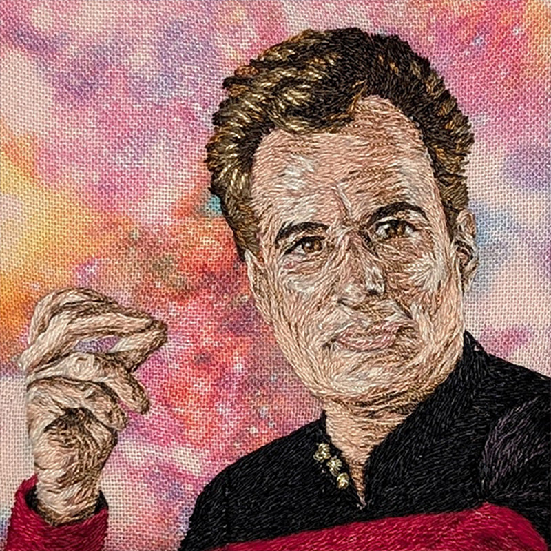 Liz Martin (@nerdlepointer) "Q"