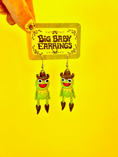 BIG BABY EARRINGS KITTY COLVIN "Big Baby Earrings Raised by Rainbows Collection (Big Hat Cowboy Kermit)"