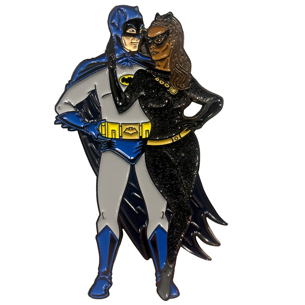 Mauro Balcazar "Batman & Catwoman" pin